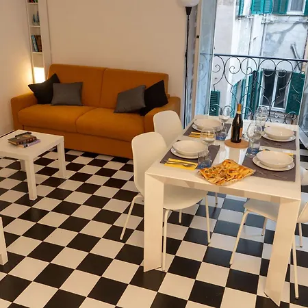 Appartement - Pieno Centro A 2 Passi Dall'acquario Genua